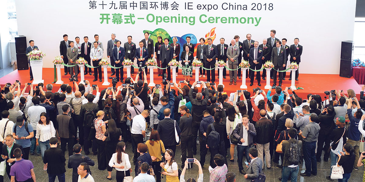 Die zahlreichen Umwelttechnik-Initiativen von Seiten der chinesischen Regierung unterstützen den Aufschwung der IFAT-Messen. | (c) Messe München