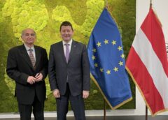 Foto: (Rechts im Bild: Martin Selmayr, Leiter der Vertretung der EU-Kommission in Österreich)