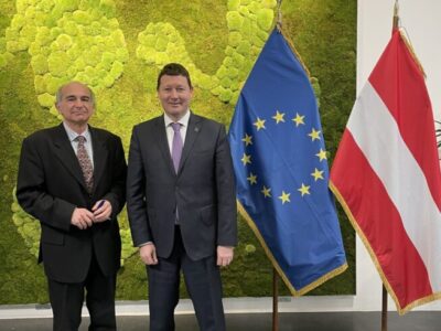 Foto: (Rechts im Bild: Martin Selmayr, Leiter der Vertretung der EU-Kommission in Österreich)
