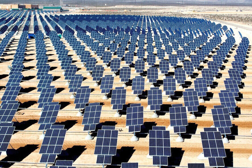 Foto: Photovoltaik in der Wüste
