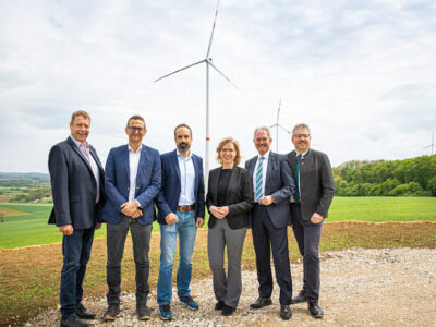 Foto: Windkraft Simonsfeld eröffnet Windpark Poysdorf-Wilfersdorf © Astrid Knie